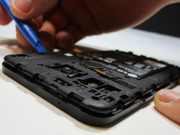 تعویض تاچ ال سی دی Nexus 5X - مرحله 4